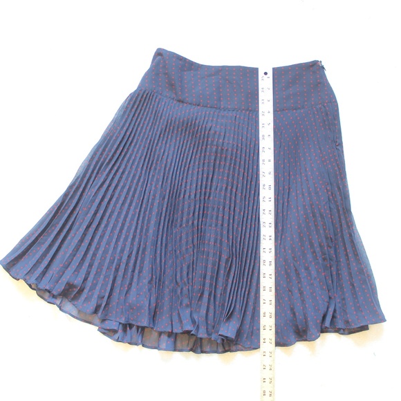 NWT The Limited Red Navy Polka Dot Pleated Skirt - Picture 6 of 7